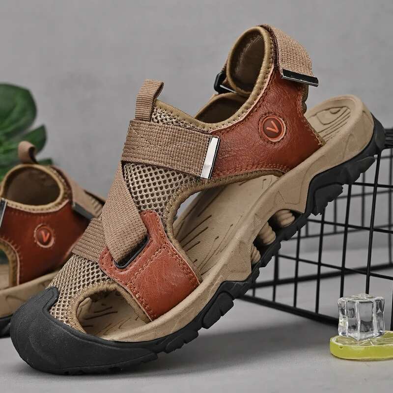 2025 Summer Genuine Mens Casual Outdoor Leather Sandals for Men Beach Roman mens Shoes