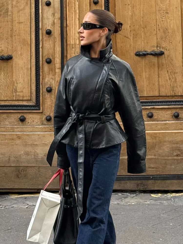 HH Women Vintage Motorcycle Jacket With Belt Faux Leather Trench Coat Long Sleeve Lapel Zipper Jacket Autumn High Street Outwear J251124