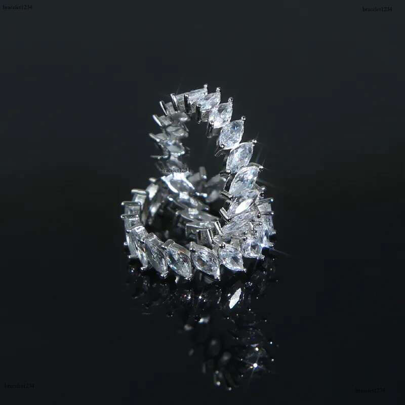 Sterg Sier Horse Eye Ring Fashion Women Finger Jewelry Iced Out Bg Cubic Zirconia Paved Cz Wedding Rings