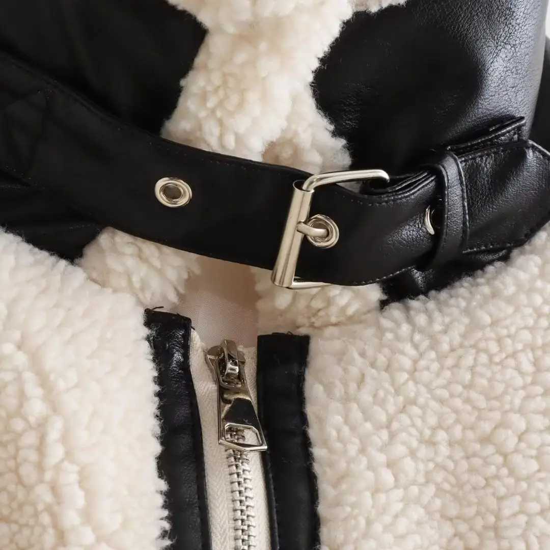 Autumn New Womens European and American Style Artificial Fur Effect Motorcycle Jacket Coat with Fur Integration J251124