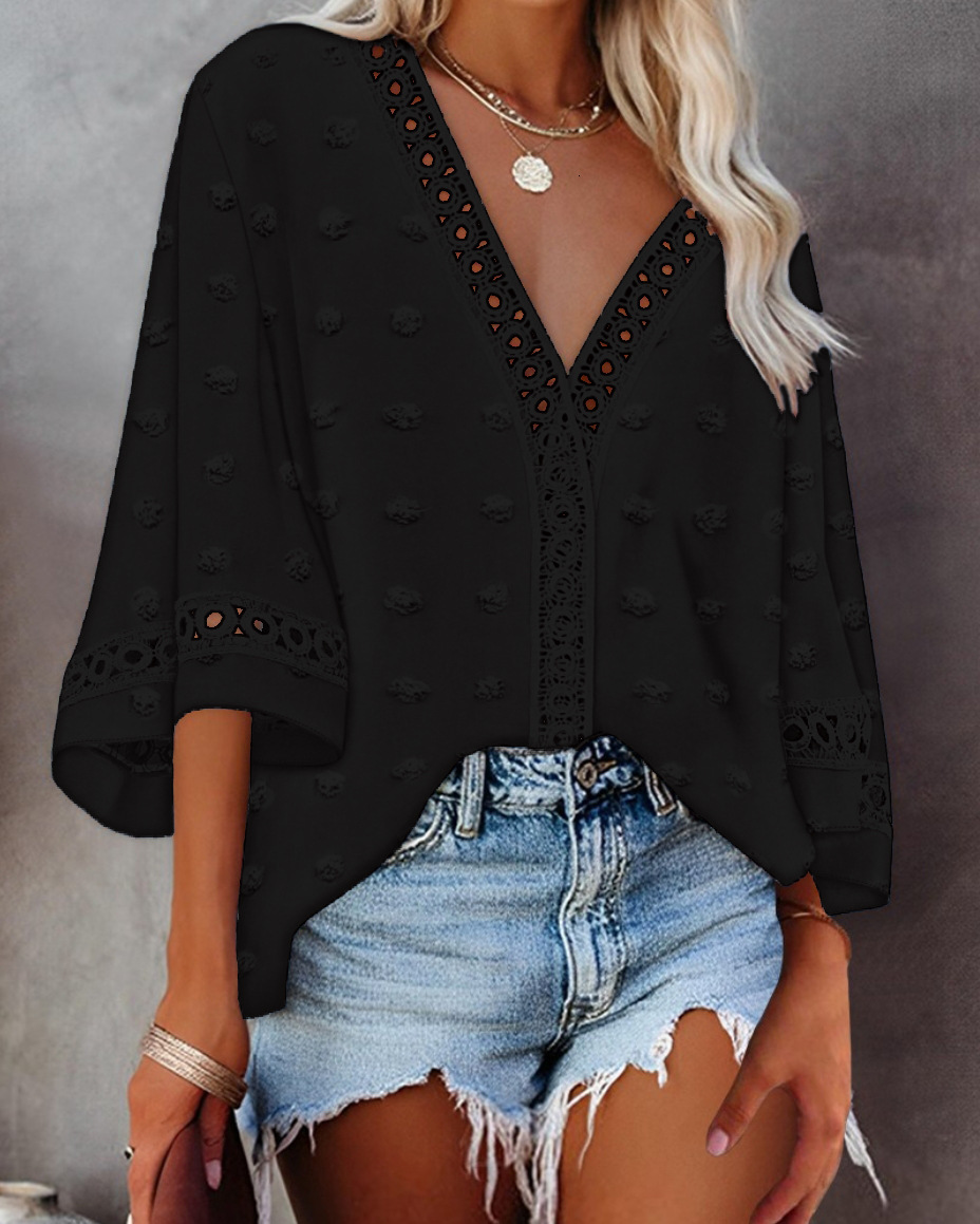 2025 Spring/Summer Style Solid Color V-neck Hollow Lace Shirt Womens Wear