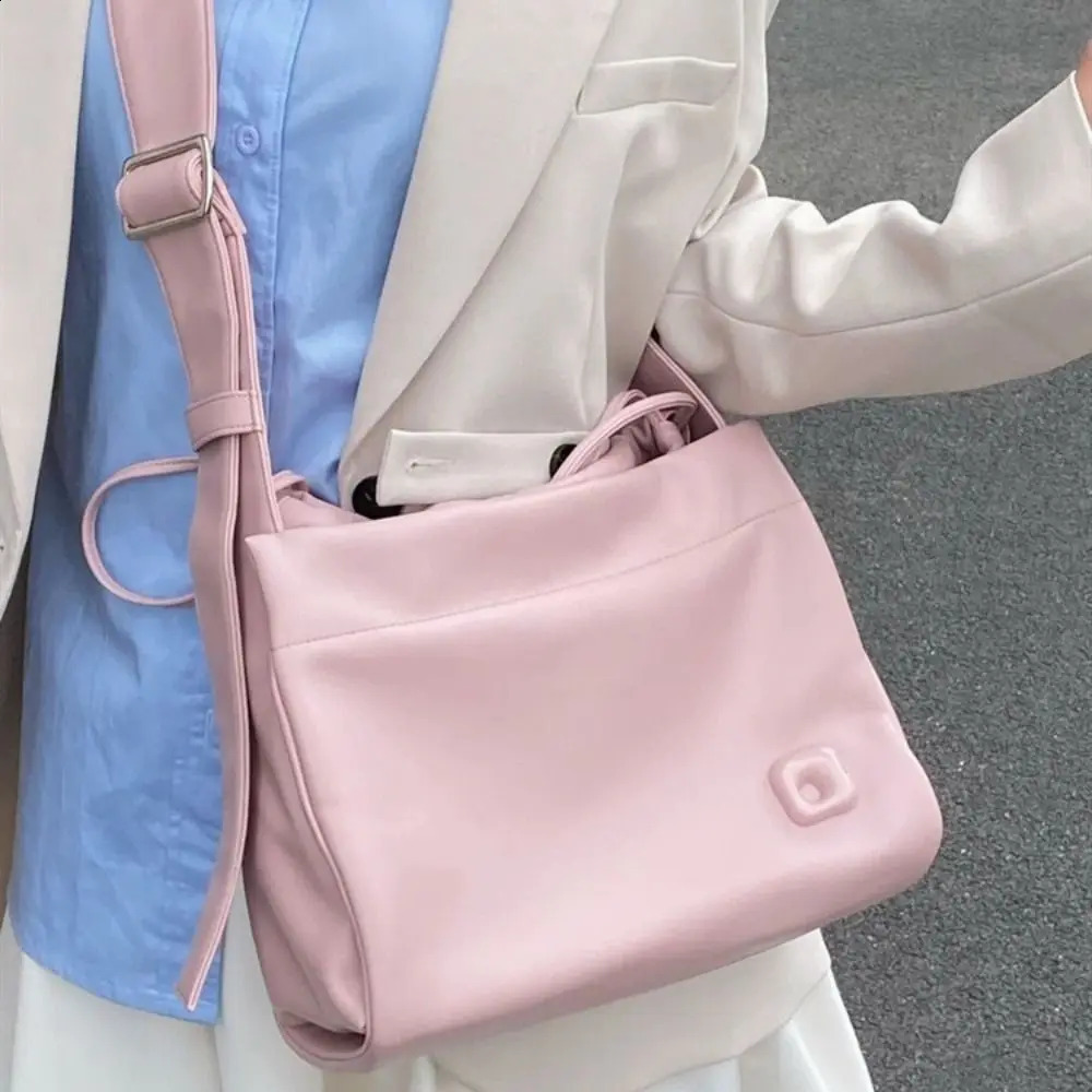 Fashion PU Leather Student Tote Bag Large Capacity Pink Leisure Shopping Bag 2024 New Luxury Shoulder Crossbody Bag for Women R250424