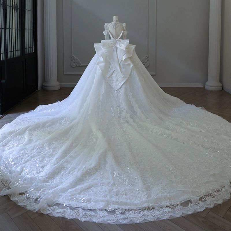 Luxury Arabic Dubai Ball Gown Dresses Cathedral Train Long Sleeve Bridal Wedding Gowns 3D Lace Appliqued Robes de mariee D26