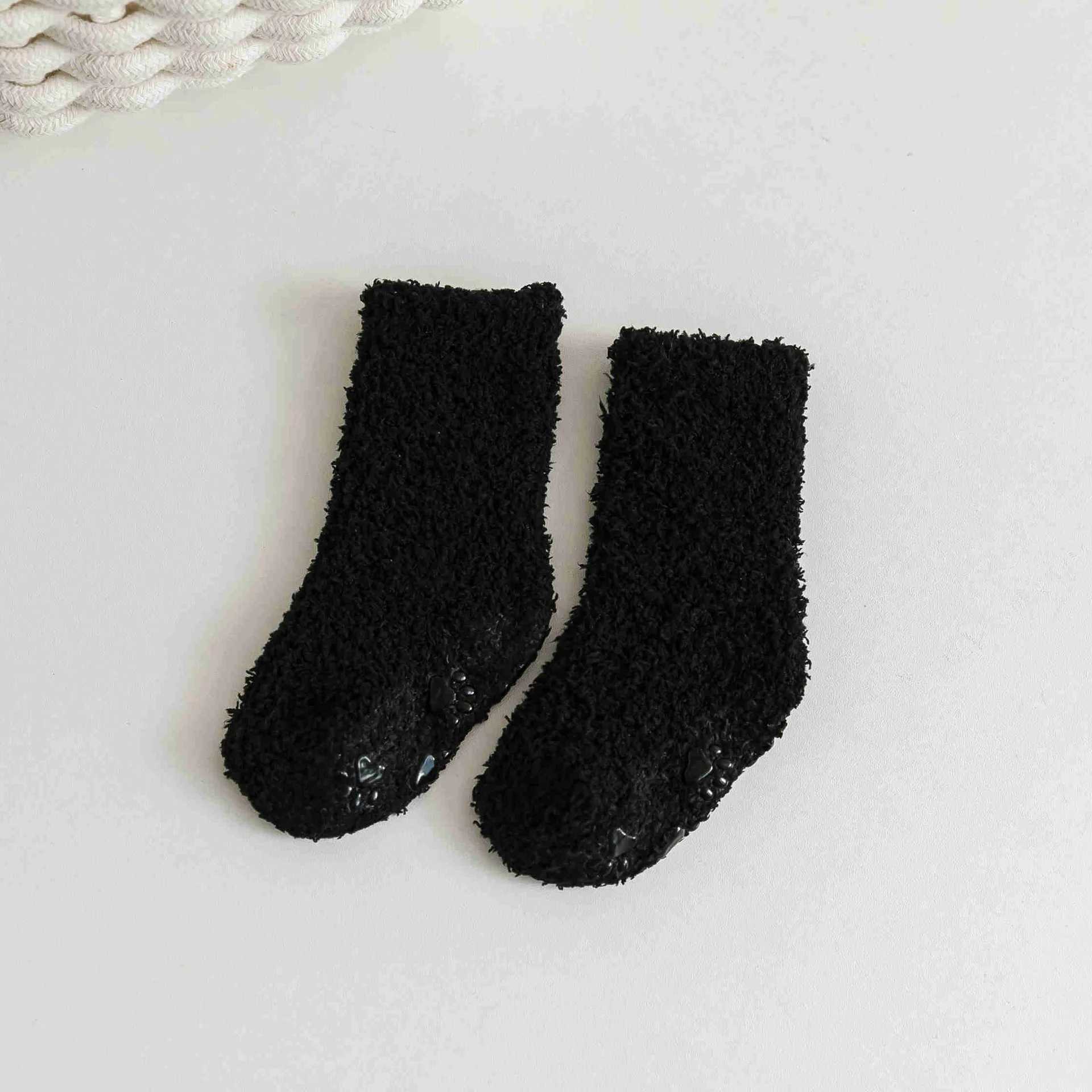 Thickened Thermal Socks Childrenn Winter Warm Home Soft Thickened Plus Velvet Sleeping Anti Slip Floor Slipper Sock Christmas Gi G251124