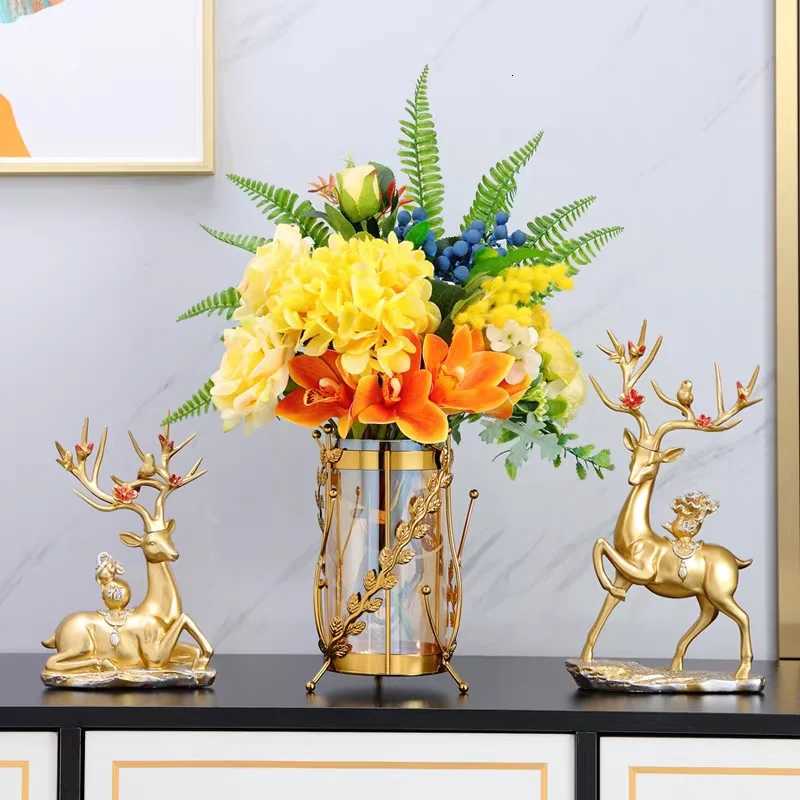 Luxury Metal Flower Vase European Style Glass Plant Pot Wedding Christmas Living Room Dining Table Home Decoration Artwork C251124