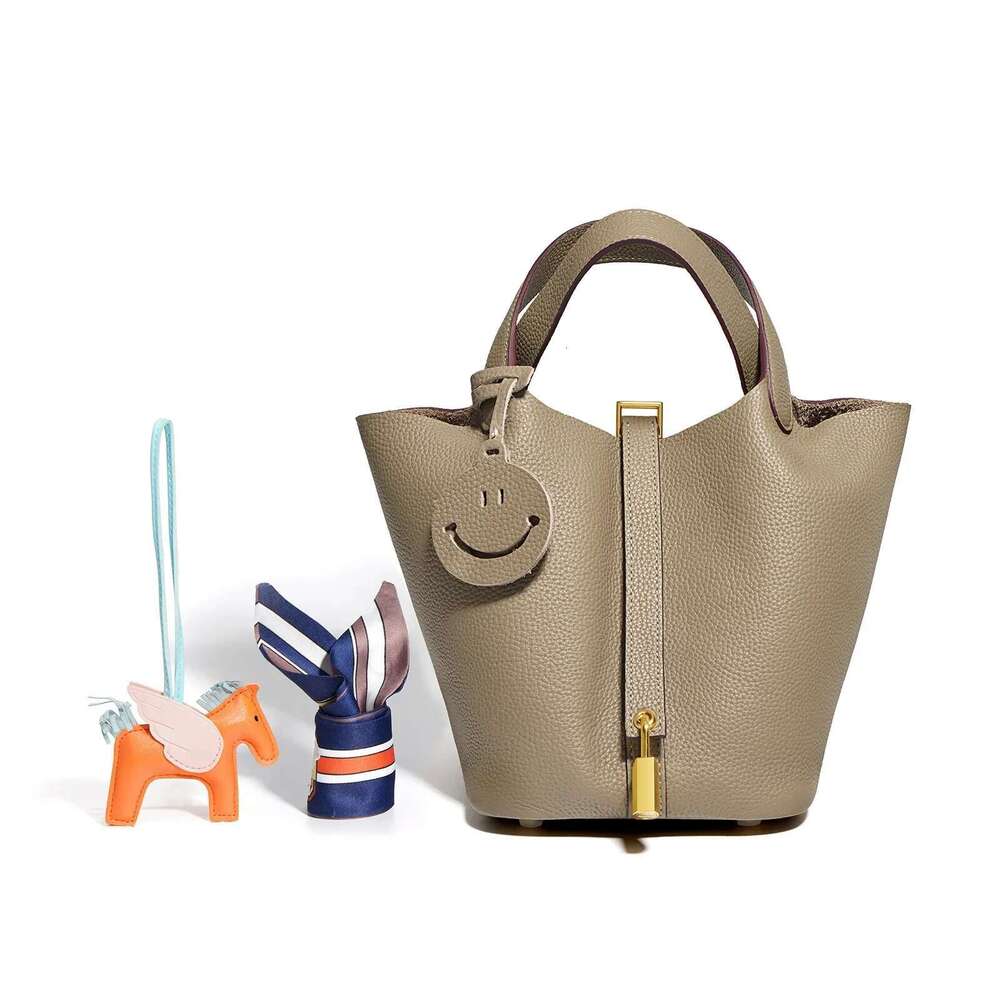 Niche Design Women's Top Layer Cow Basket Soft True Leather Shoulder Large Capacity Handbag Bucket Bag