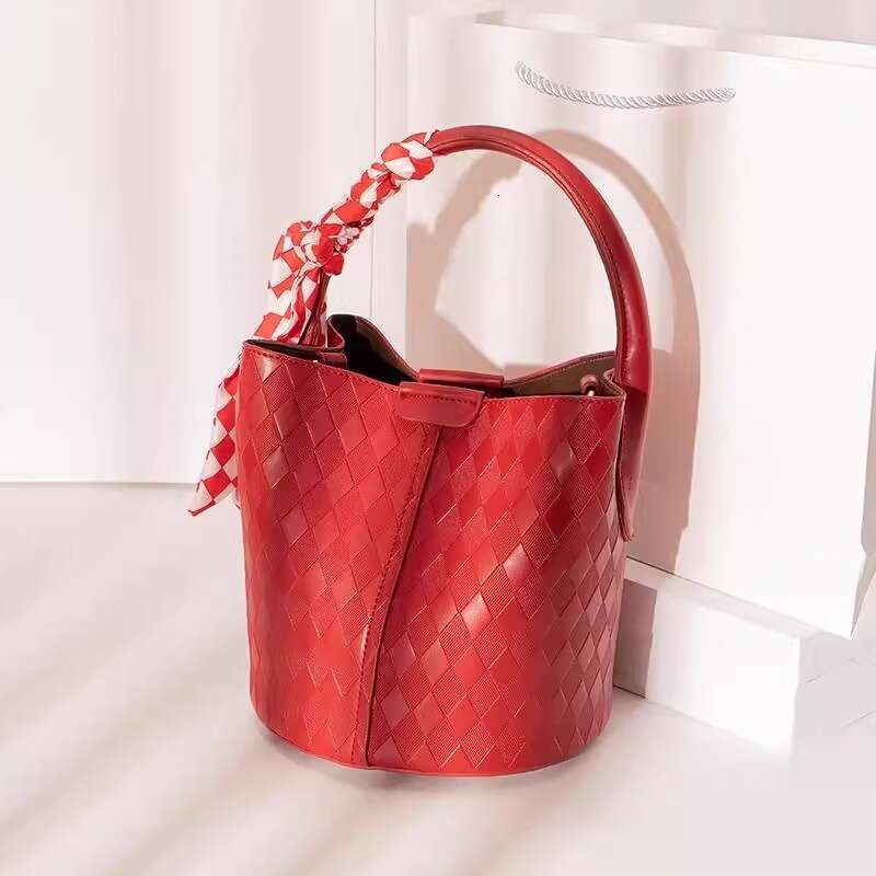 Red Diamond Grid Bride S Wedding Vegetable Basket Bucket Women S Handbag Crossbody Bag Daily Use