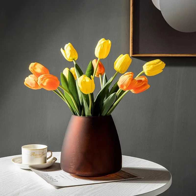 Nordic Light Luxury Home Decor Frosted Glass Vase Living Room Decoration Table Flowers Hydroponic Vase Terrarium Decor C2511244