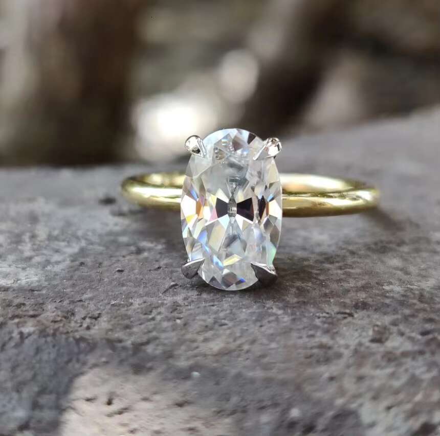 Hot Sell 9K 10K 14K 18K 2.21 CT Cut Colorless Moissanite Solitaire Engagement Ring