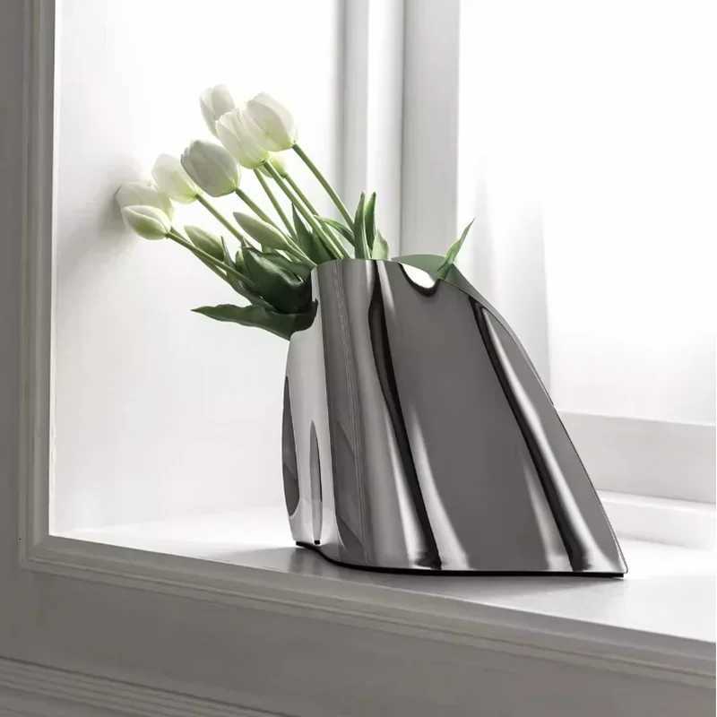 Luxury Mirror Stainless Steel Ice Bucket Vase Metal Champagne Bucket Suitable for Bar Family Restaurant Party Decoration C251124