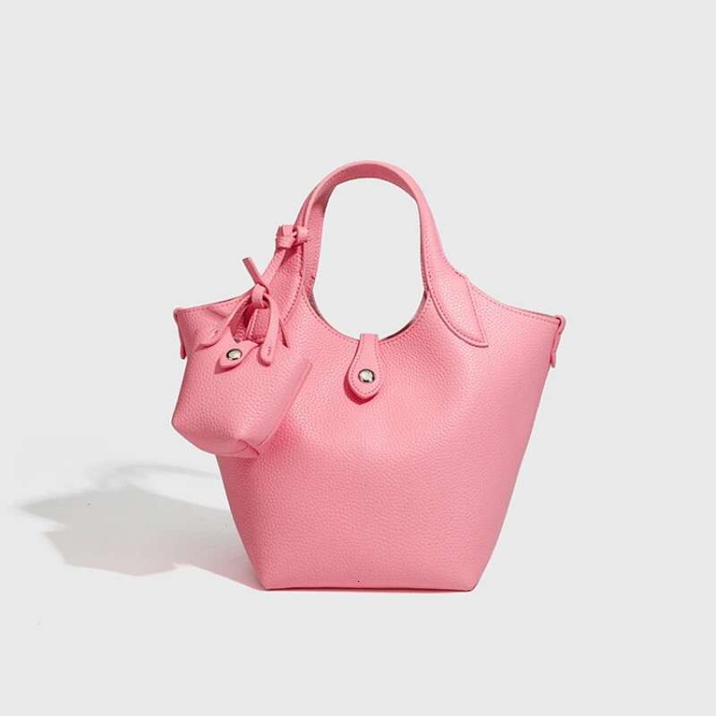 Designer Bag 2025 Fashion Women Casual Bucket Shoulder Bag Large Capacity And Adjustable Strap Daily Use Crossbody Tote Handbags Purse Luxury Bag