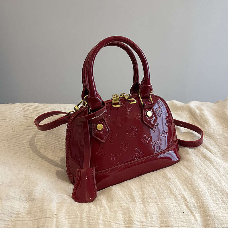 2025 Super Popular Shell Fashion Versatile Light Luxury High-End Feel Women's Shoulder Free shipping designer new Bag Crossbody Stylish Cross-Bor