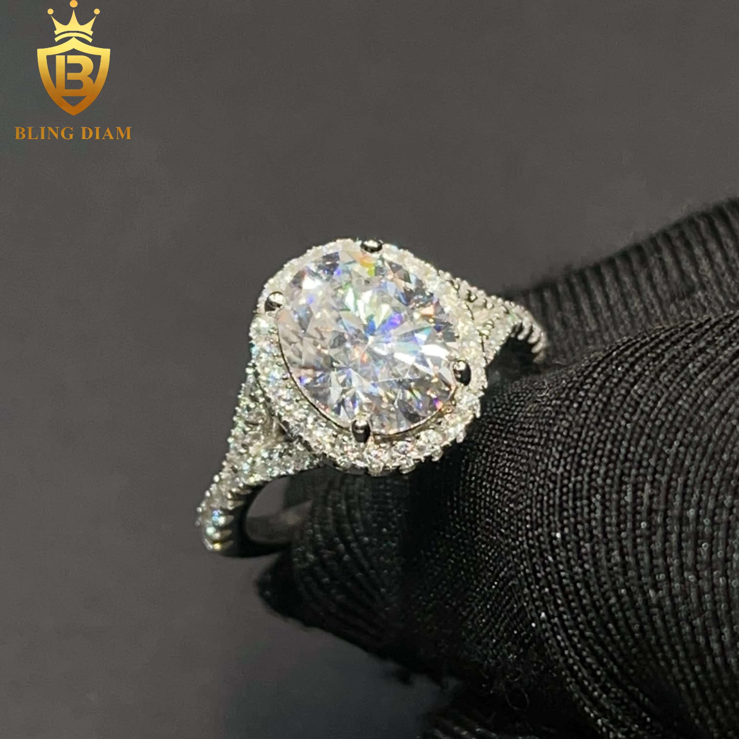 Luxury Women Jewelry Engagement Ring 925 Silver VVS Moissanite Big Diamond Oval Cut Wedding Rings Gift