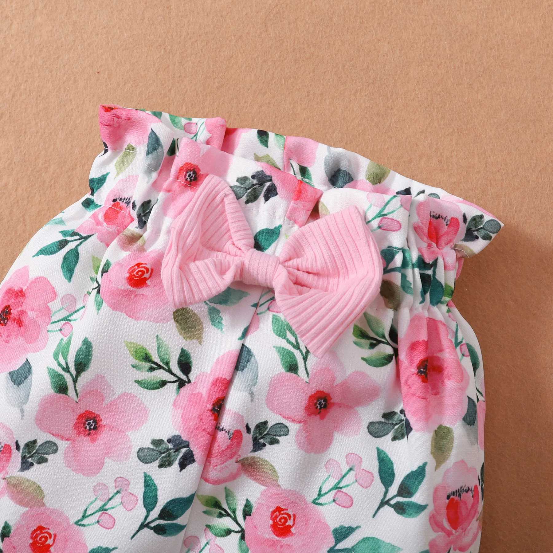 Clothing Sets 0-18M Baby Girl Pink Clothes Set Spring Autumn Clothing Long Sleeve Bodysuit+Floral Pants+Headband 3PCS Toddler Fashion Outfits R250424
