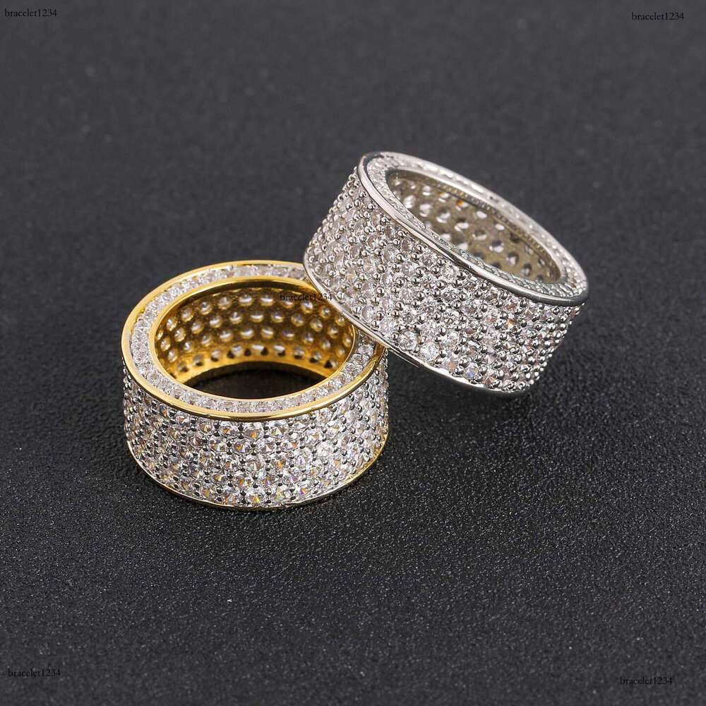 Luxury designer Hip Hop Men and women five row ring, micro-inlaid ice out of VVS Moissanite hip hop ring