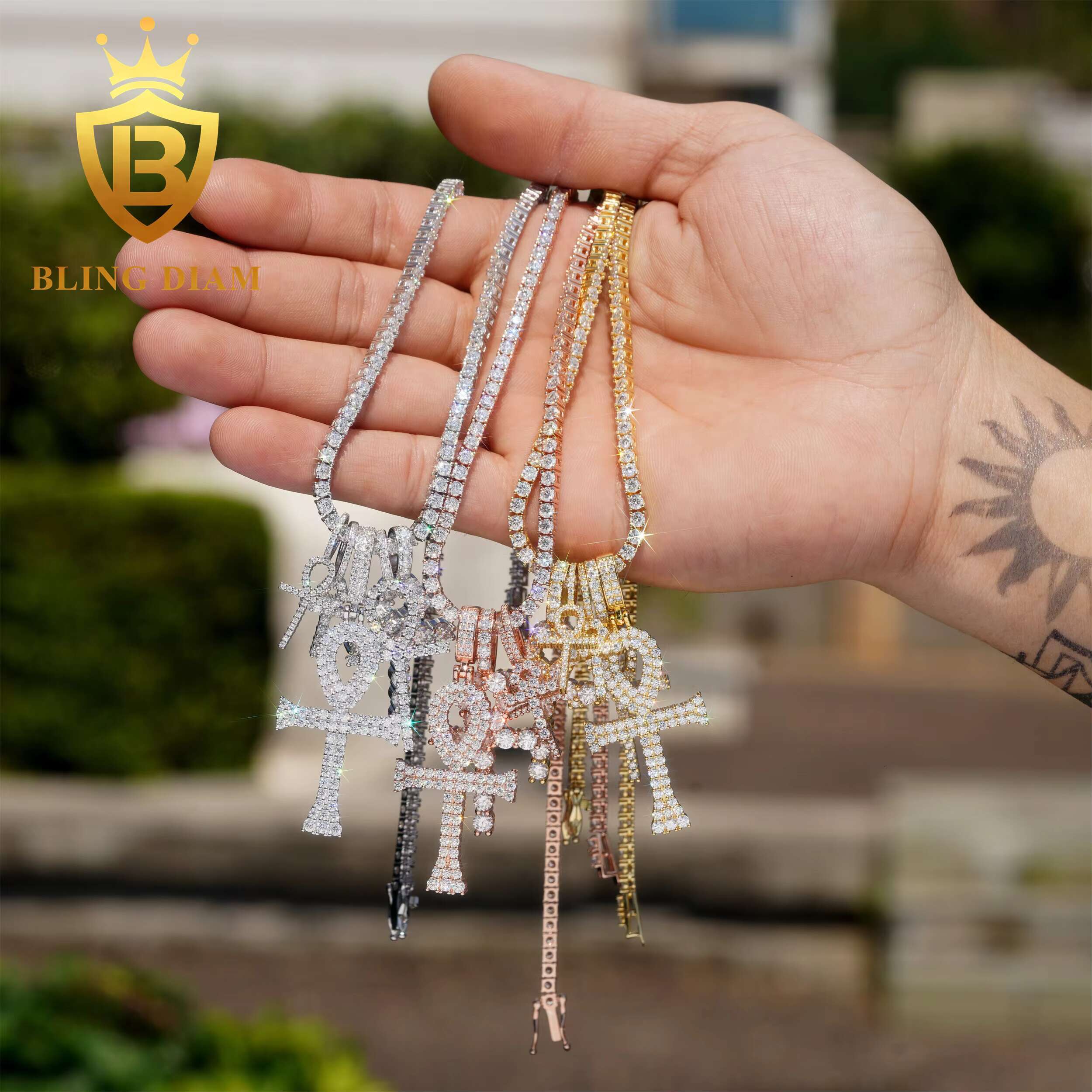 Hip Hop 925 Silver Moissanite Cross Hip Hop Pendant Ice Out Charm Religion Pendant for Cuban Link Chain