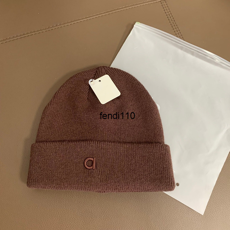 Beanie/Skull Caps Designer Beanie Mens Beanie Winter Knitted Beanie Cap Fashion Bonnet Dressy Autumn Hats For Mens Skull Outdoor Womens Hat Travel Skiing Knitted Hat