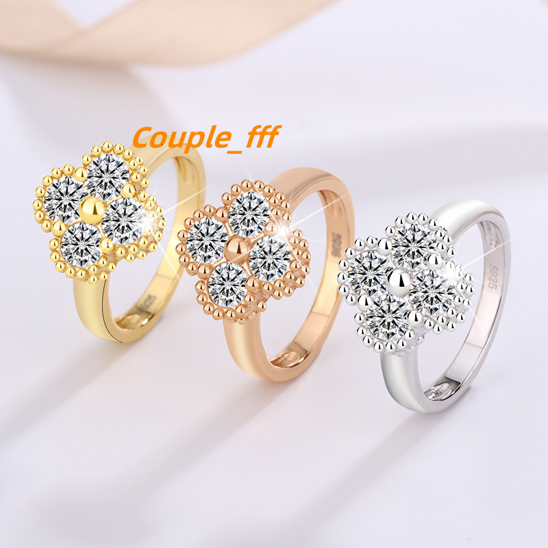 Wholesale Trendy Design Sparkling 4mm Moissanite Pass Diamond Tester GRA Certificate Lucky Moissanite Clovers Ring for Women