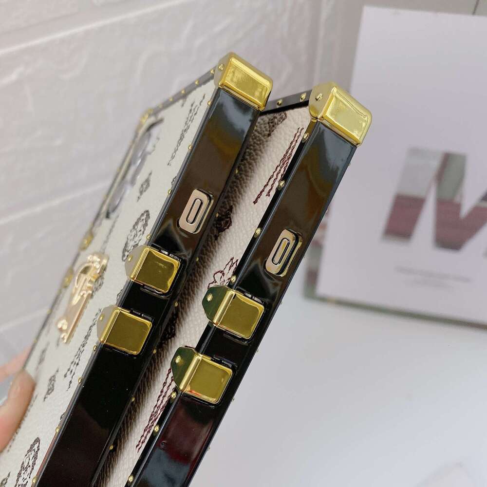 Stylish Premium Quality Cellphone Protector with Realistic Leather Finish