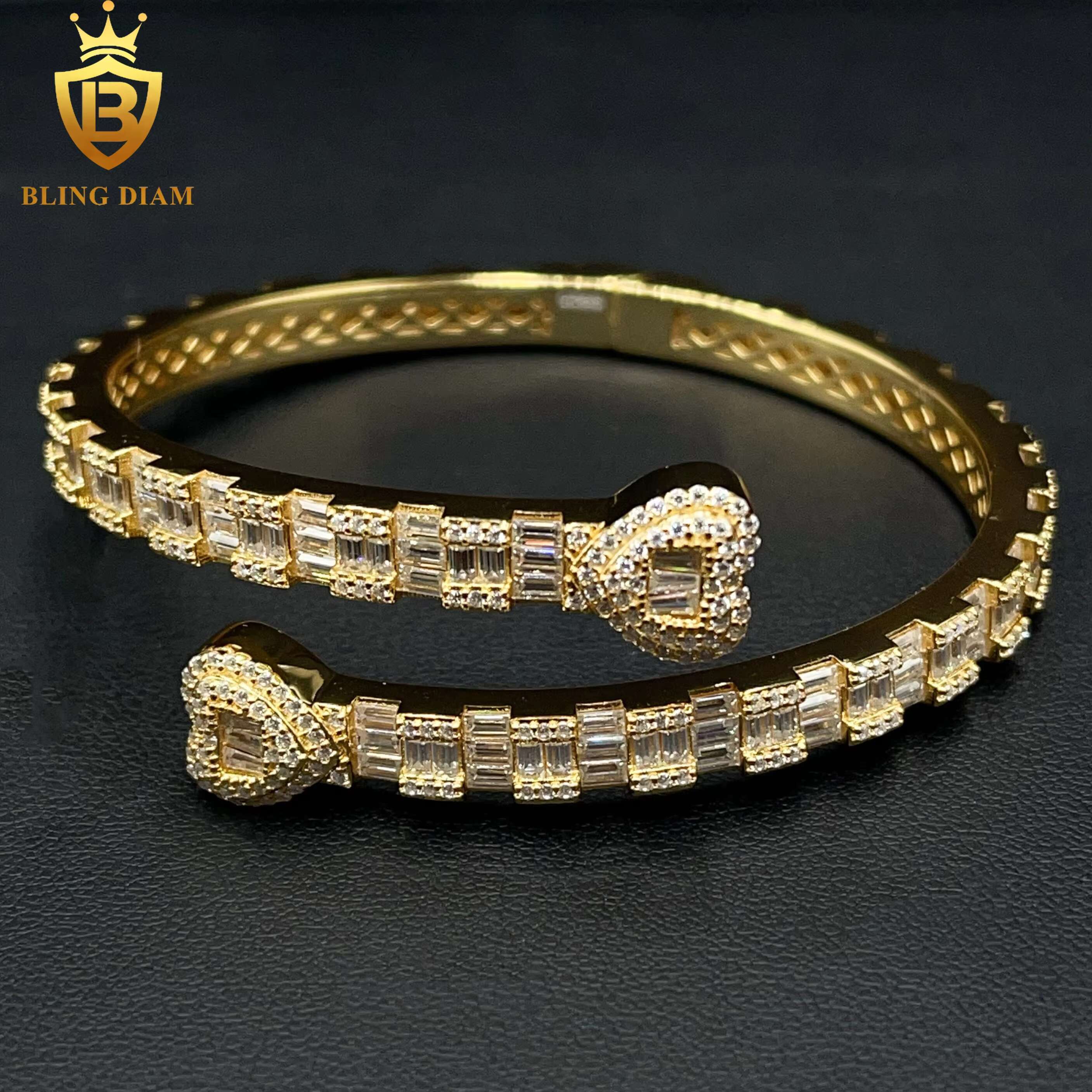 5.8mm Heart Design Fashion Jewelry Open Bracelet 925 Sliver Iced Out Baguette Moissanite Bracelets