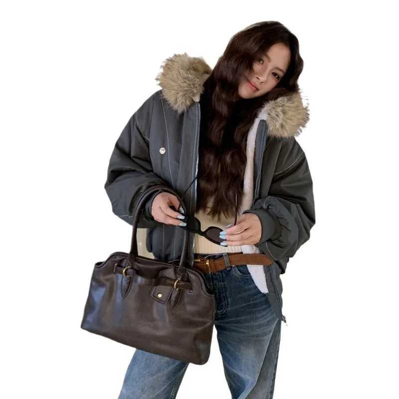 Autumn Winter Cotton Padded Jacket Women Outerwear Thick Warm Oversize Short Coat Female Hooded Long Sleeve Fur Collar Parkas J251124