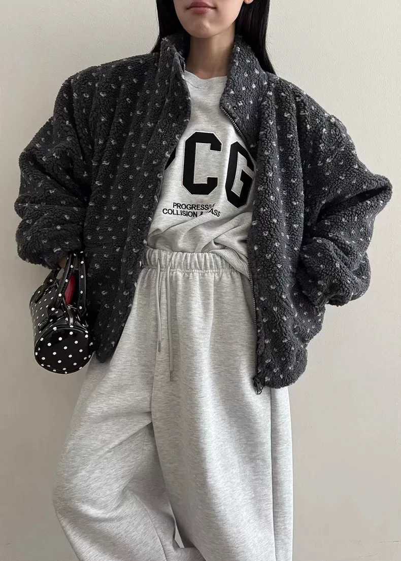 The New Winter Collection Features A Stand-up Collar Heart-shaped Polka Dot Warm Lambskin Jacket And A Fluffy Cotton Coat J251124