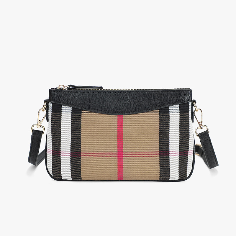 Luxury Bag 2025 New temperament canvas bag fashionable and versatile single shoulder cross body bag womens classic plaid envelope bag