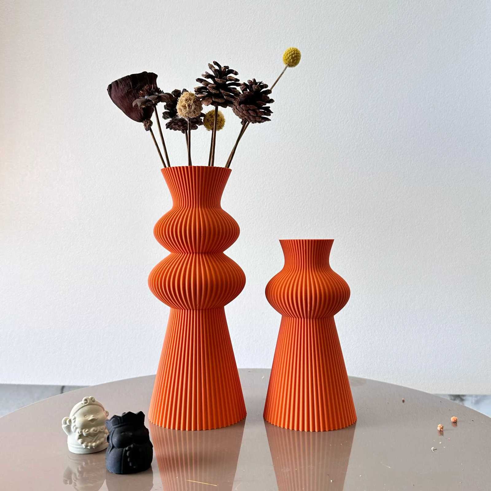 2PieceS eto fM ultiColoredCo rrugatedAr tVa sesDr iedFl owerAr rangementVa sesSu itablefo rHo meLi vingRo omDe corationEn trywayVa seDe C251124