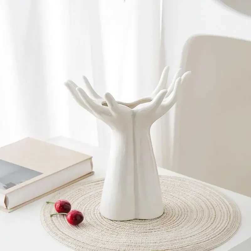 Hand Shaped Flower Vase Flower Arrangement Decoration Mariage Flower Vase Porcelain Ornaments Home Decor Living Room Decoration C251124