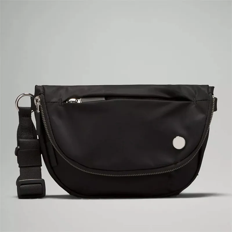5L Crossbody bag Wasitbag Sports Shoulder Multi-function Bag Fanny Pack Black High Quality Adjustable Strap Shoulder Women Men Gym 2L Elastic Fanny Pa