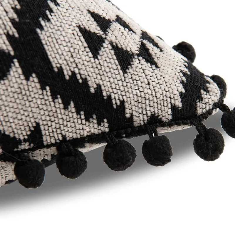 45x45cm Boho Throw Pillow Covers with Pompom Cute Black and White Modern Throw Pillows Case Aesthetic Textured Pillow Cover G251124