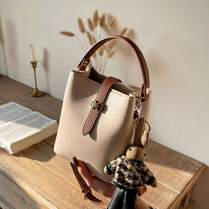 Bag New Summer Bucket Crossbody Versatile Bag Casual High End Women S Small Shoulder Bag