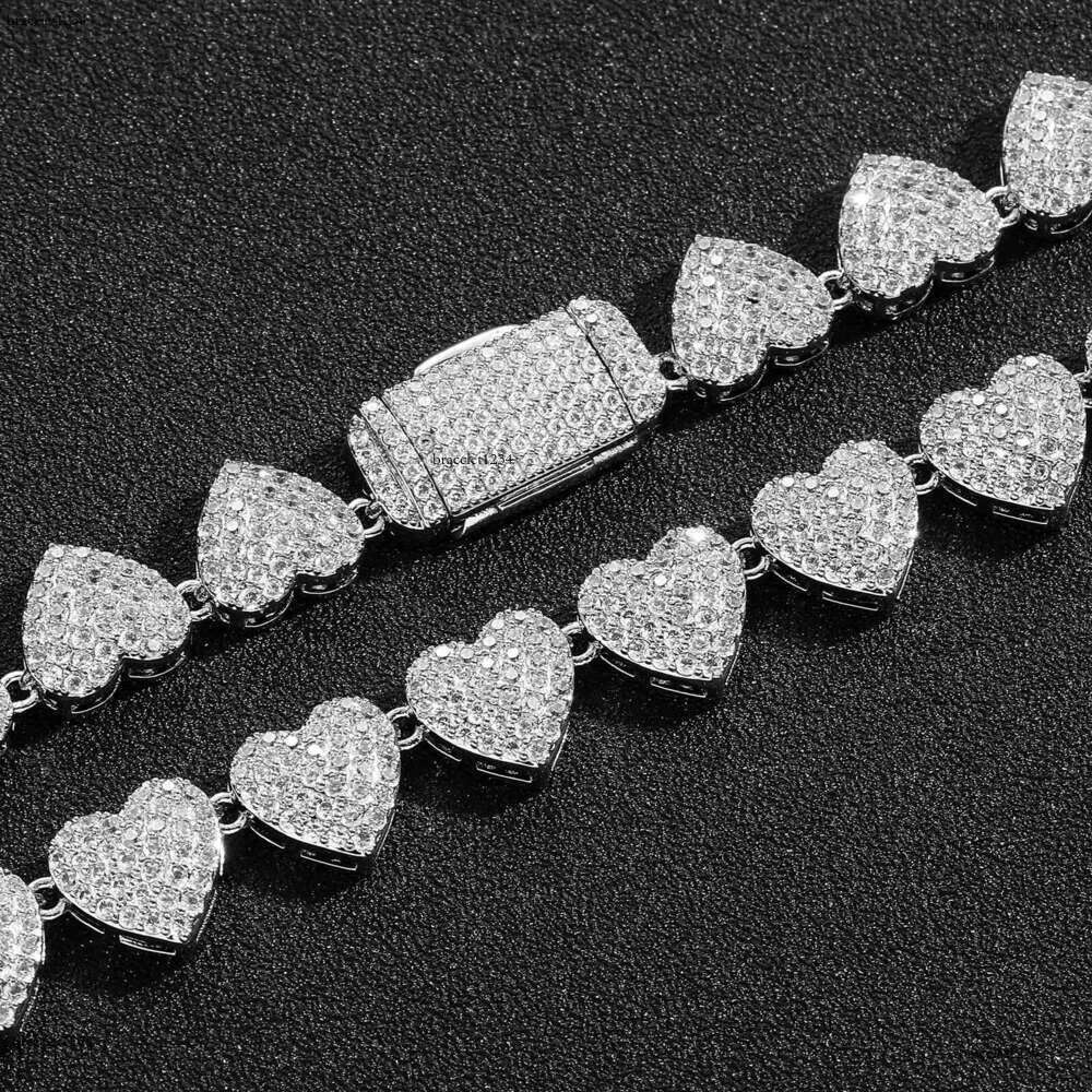 Fashion Designer 10mm Love Necklace Cordate Cuban k Micro Set Zircon Personalized Trendy Heart Shaped Collar Chain Hip Hop Jewelry for Men Women Free 