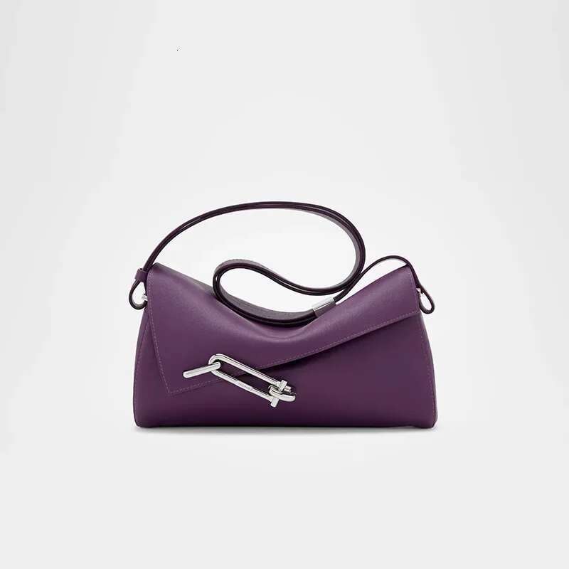 TADFAB Vintage Fashionable High-End Commuter Shoulder Sling Interlock Series Underarm Bag With Single Strap