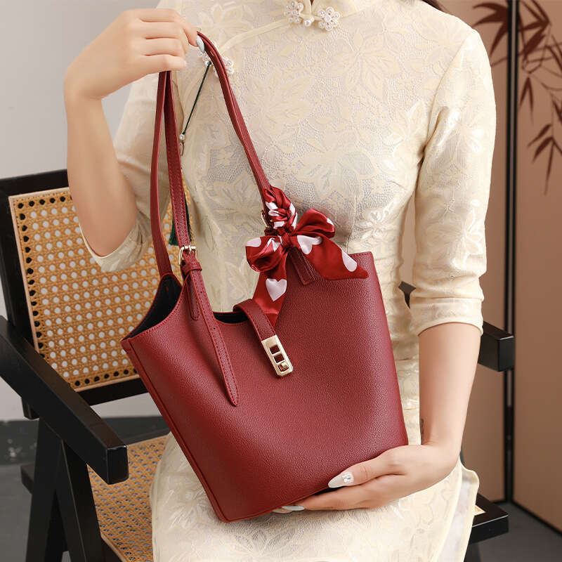 Hong Kong Red Bridal Women S Premium Wedding Handheld Vegetable Basket Versatile Large Capacity Bucket Bag