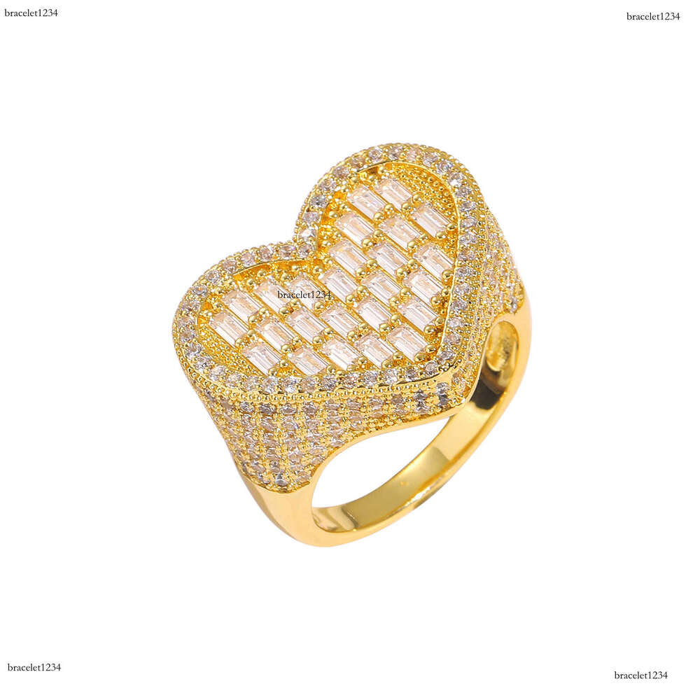 Luxury designer Ice out VVS Moissanite, heart-shaped hip hop rings for men and women