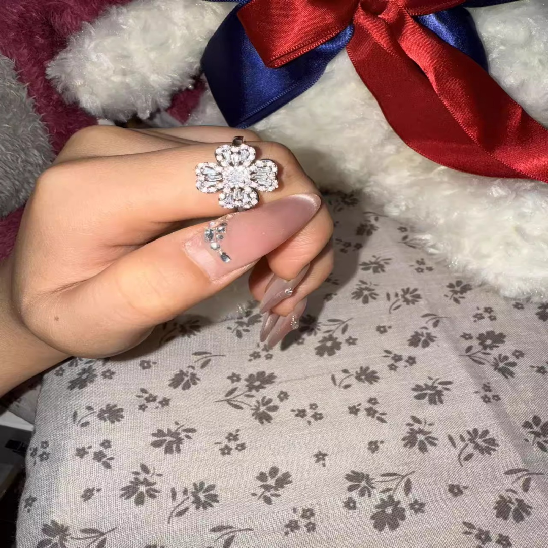 2025 Mens Ring gold rings for women love ring Steel Band Gold Silver Rose gold Love Ring Fashionable Unisex Couple Rings Designer Jewelry for Womens l - view 8