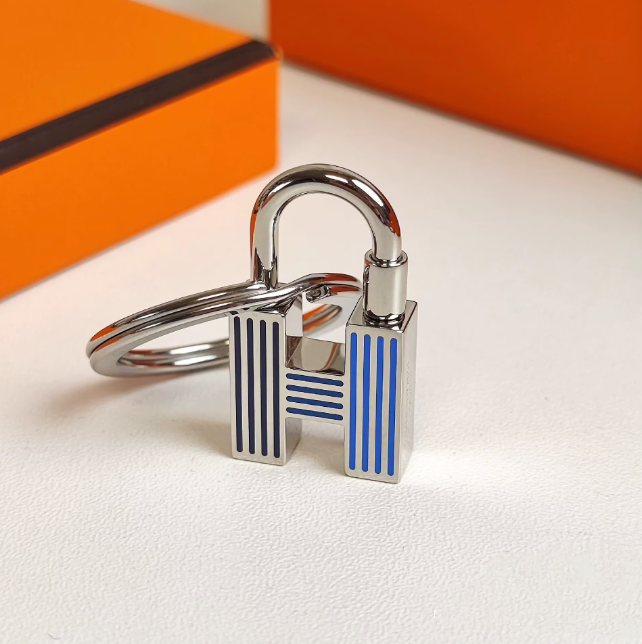 ver lock Keychains Designer Keychains Designer Bag Charms Fashion Handbag Lock Charm H key holder - perfect Christmas gift for her Z260330