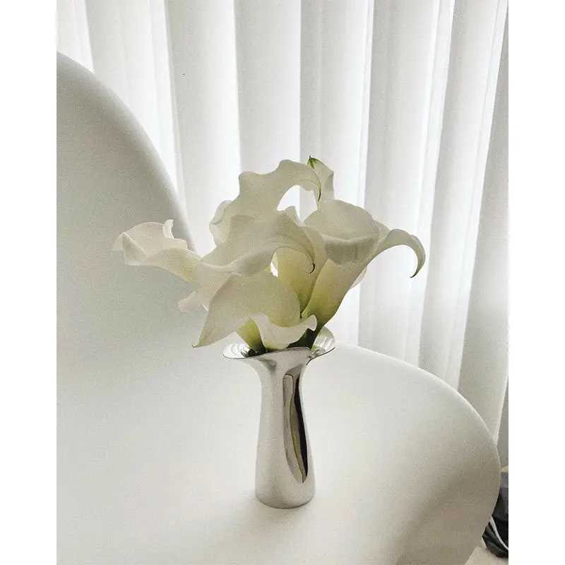 Luxury Silver Petal Fish Tail Stainless Steel Vase Living Room Decoration Flower Arrangement Candle Holder Scandinavian Style C251124