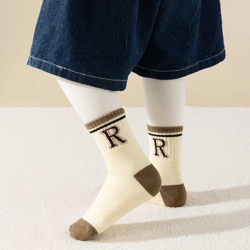 Five pairs of boys socks for autumn and winter trendy and versatile alphabet striped looped mid-calf socks G251124