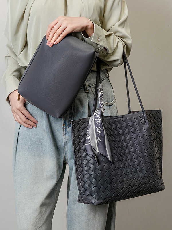 2025 hot selling new woven bag handmade women's handbag large capacity tote bag imitation leather shoulder crossbody bag free shipping designer