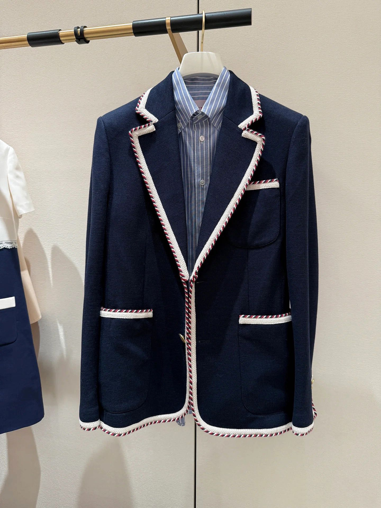 womens blazer womens casual suits business Vogue Paris 2025 Fashion Week Show Customized Fashion Tailored clothing M002