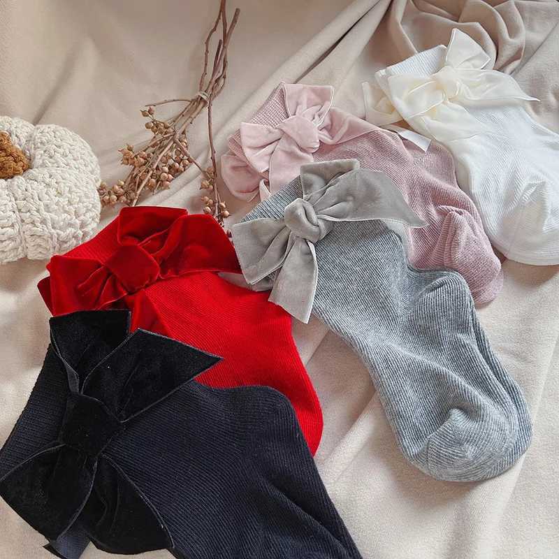 New Winter Autumn Baby Girls Socks With Big Bows Kids Ankle Cotton Socks Toddlers Cute Short Christmas Socks For 0-5Years G251124