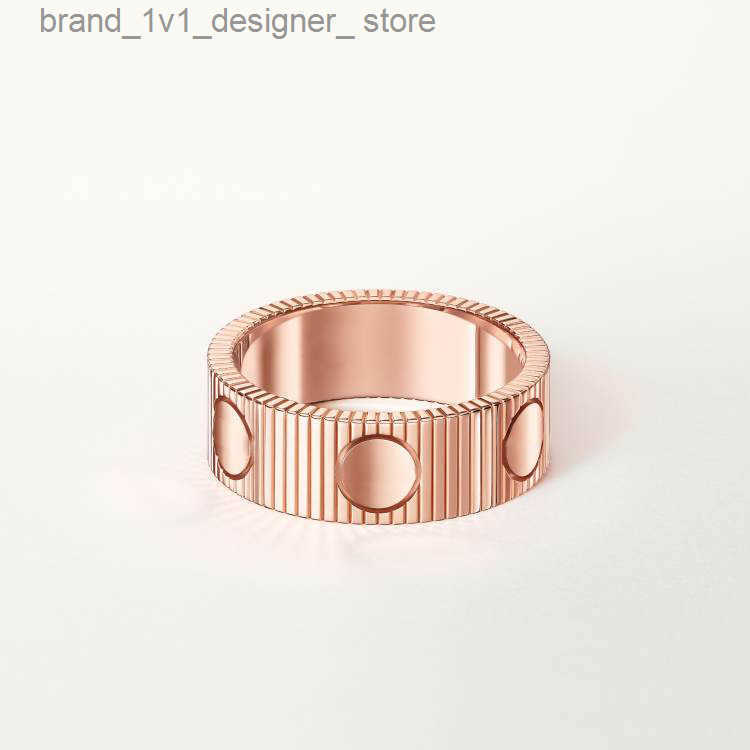 New Unimited Jewelry Ring Women Men Jewelry Couple Wedding Rings Stainless Steel Alloy Gold-plated Stripe cessories Never Fade S251115