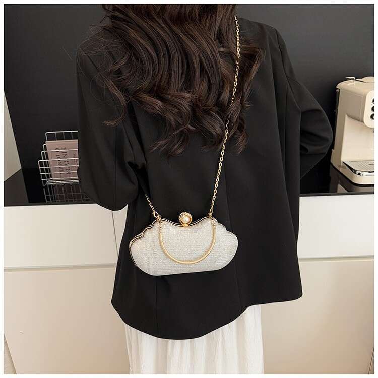 Ins Fashion Women's 2025 New Texture Water Diamond One Shoulder Celebrity Banquet Bag Handbag