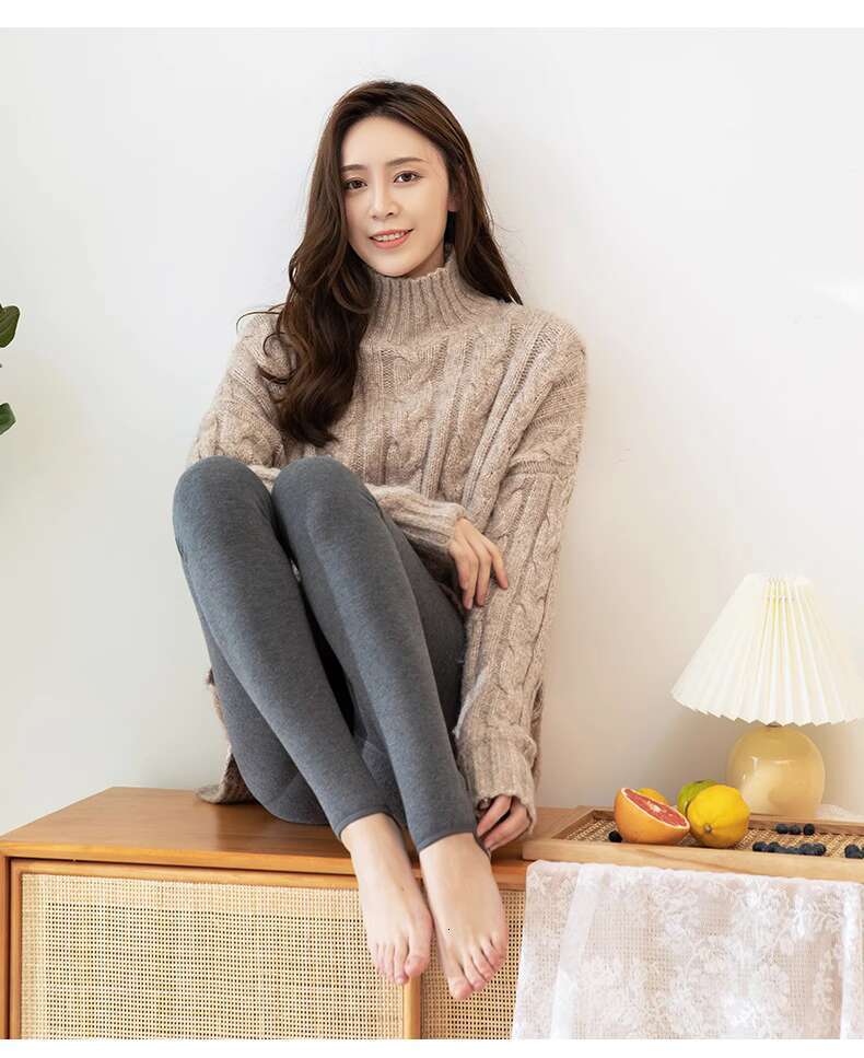 2025S Fashion Designer Autumn/winter New D Hip Lifting Thick Velvet Trendy Yoga Pants For Women S Outdoor High Waist Tight Pants