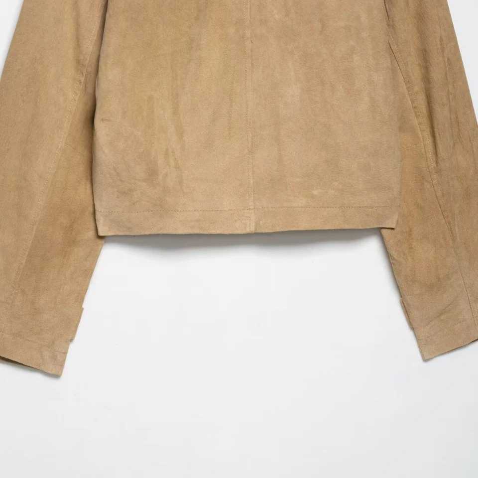 Womens trench coat style loose short jacket with lapel long sleeved button pocket shoulder patch autumn and winter new J251124