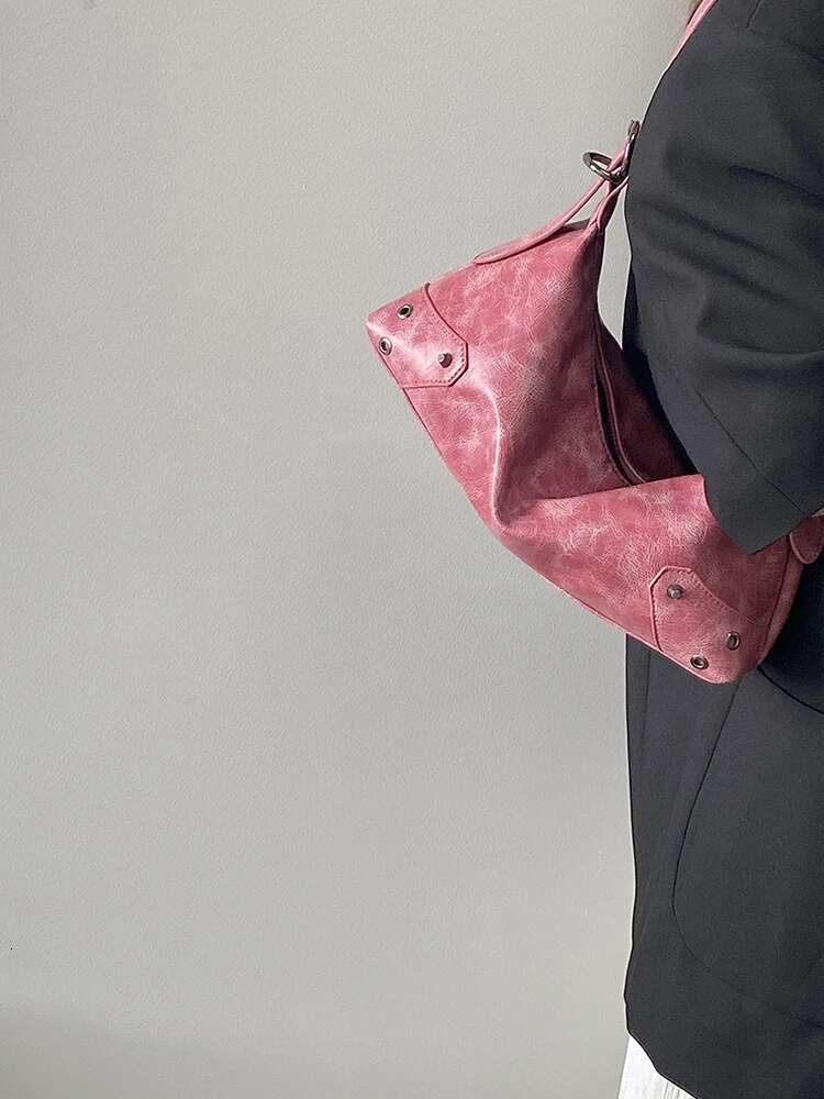 Designer Bag Personalized Women's Underarm Bag Texture Soft Leather Versatile Single Shoulder Crossbody Bags French Retro Motorcycle Handbag