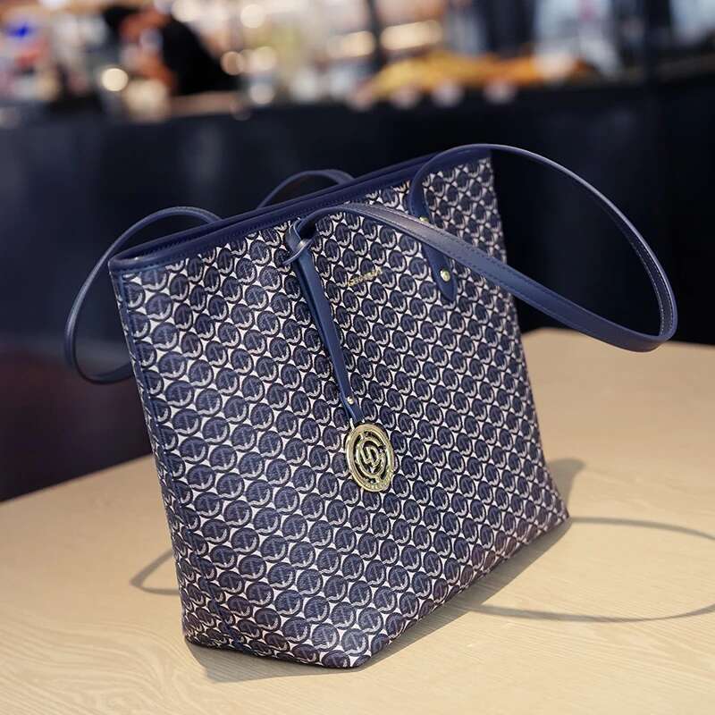 Designer Bag New Commuter Tote Casual Fashion Capacity Single Shoulder Armpit Large Bag Women's Handbag