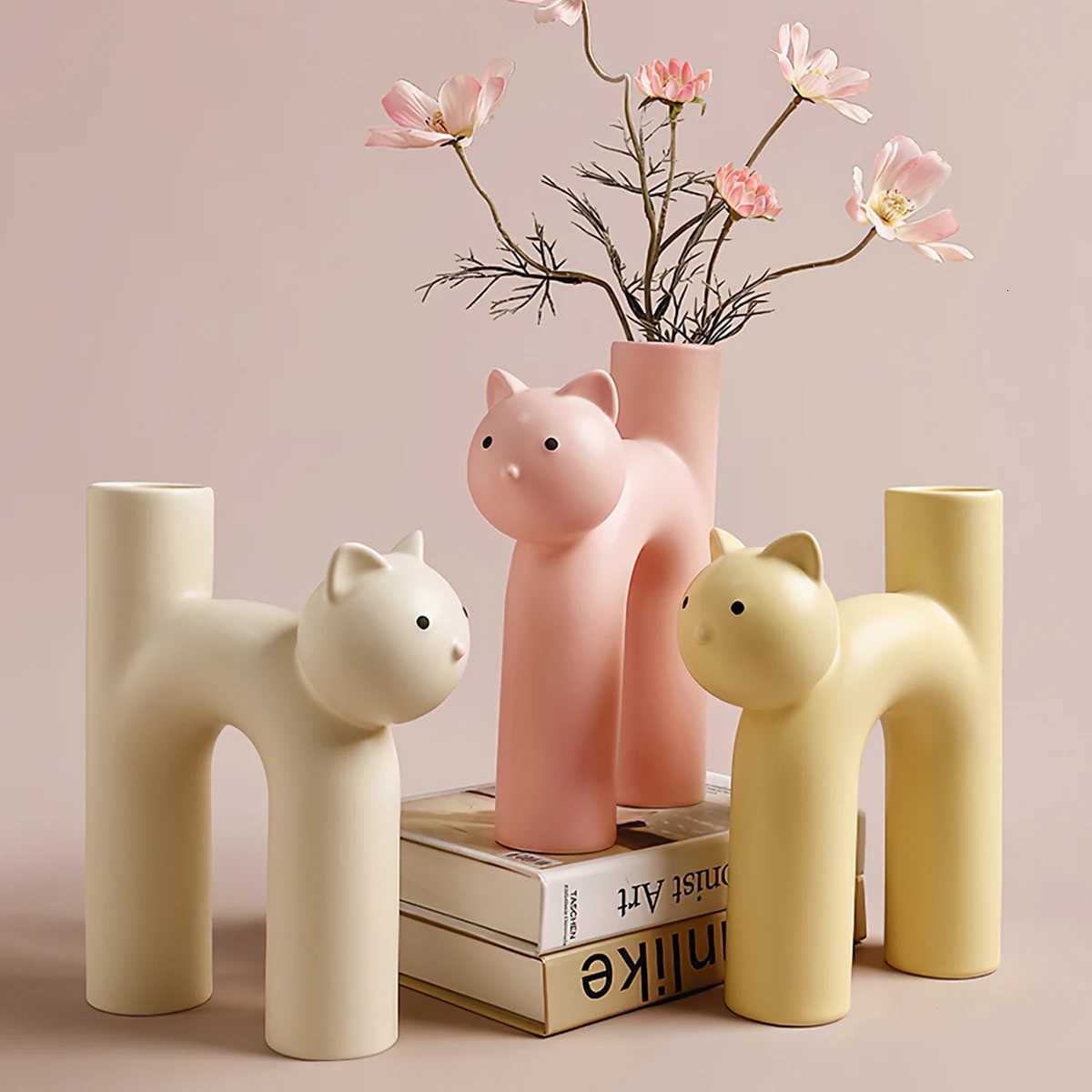 1PC a Nordic minimst design cat-themed decorative vase is suitable for living room study wedding and party decoration C251124